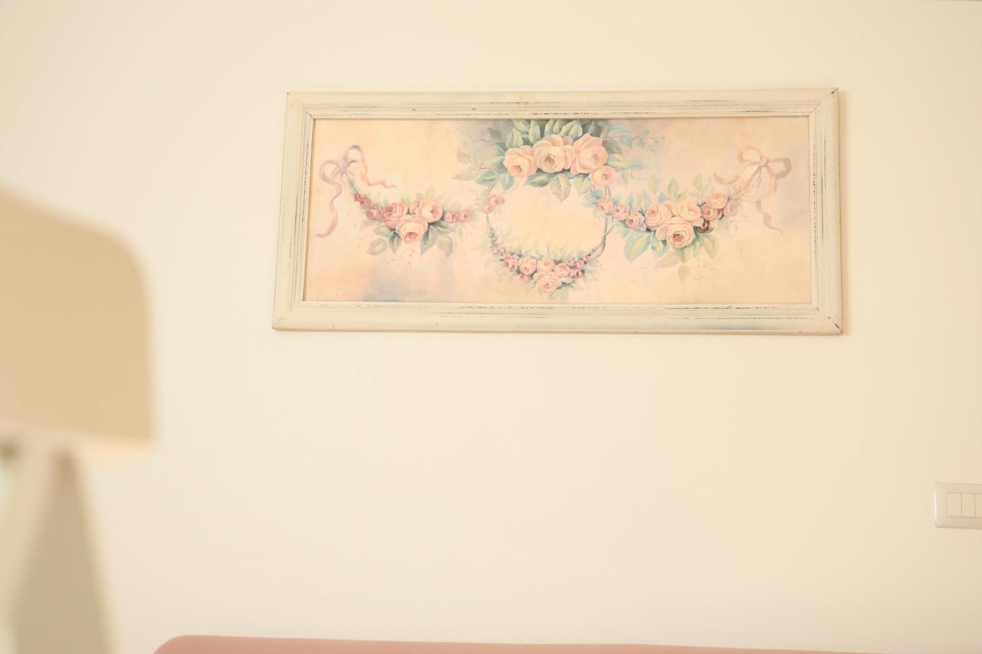 Grace'S Home In The City Center Napoli Esterno foto